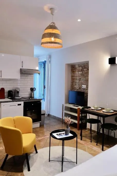 Charmant Studio A Deux Pas De Monaco Beausoleil 0*,